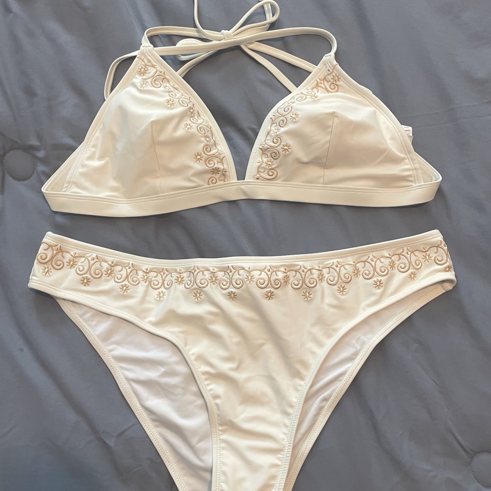 Cupshe Cream/ off white Bikini with Gold Details